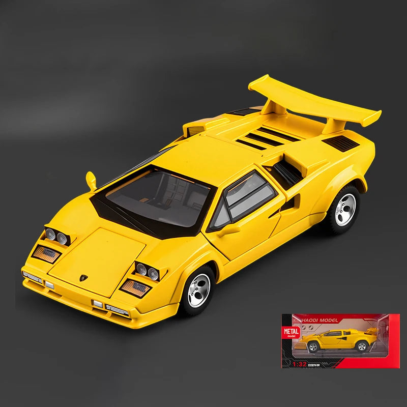 Lamborghini Countach LP500S 1:32