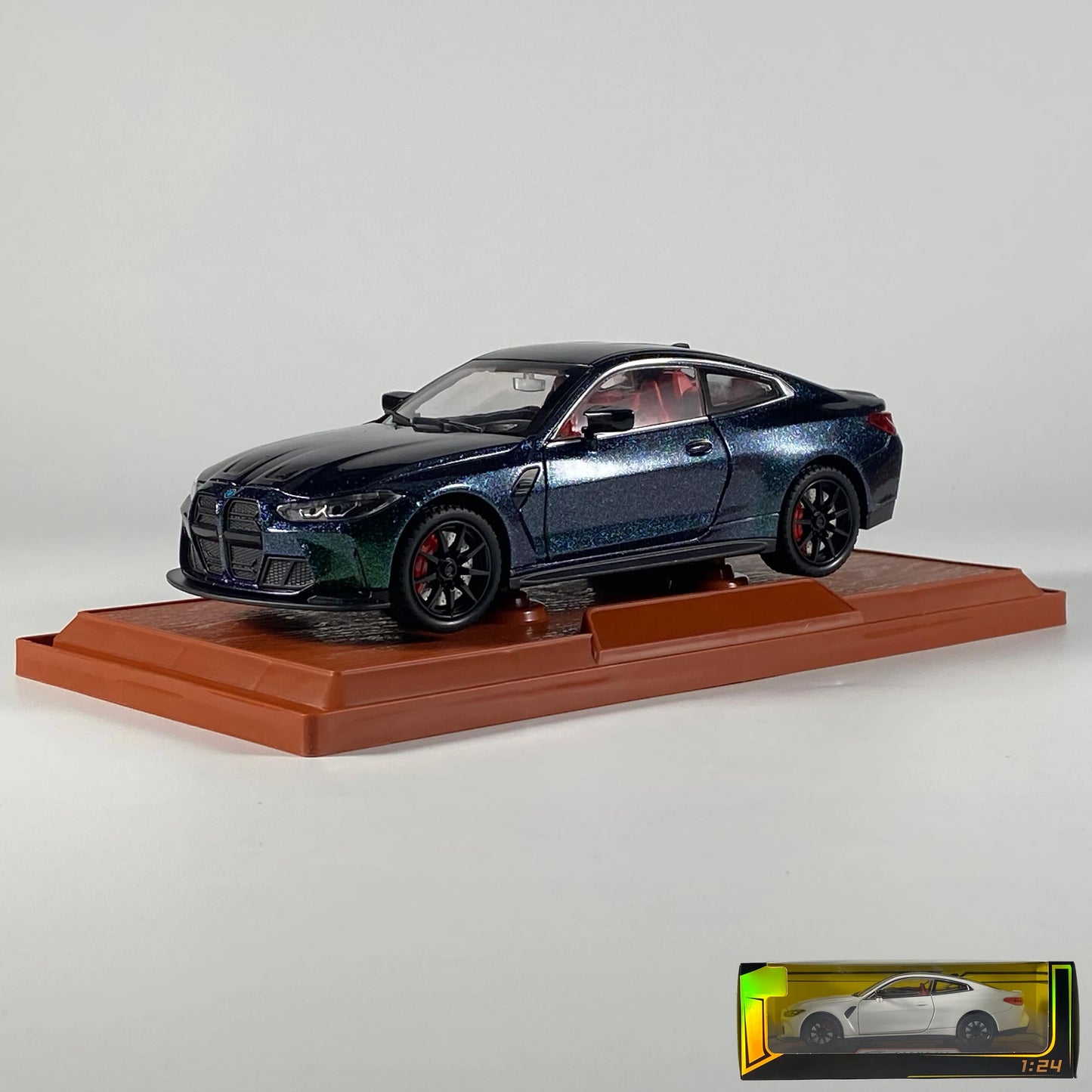 BMW M4 High Performance Sports Coupe 1:24